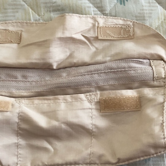 Travel Money Belt - Picture 5 of 10